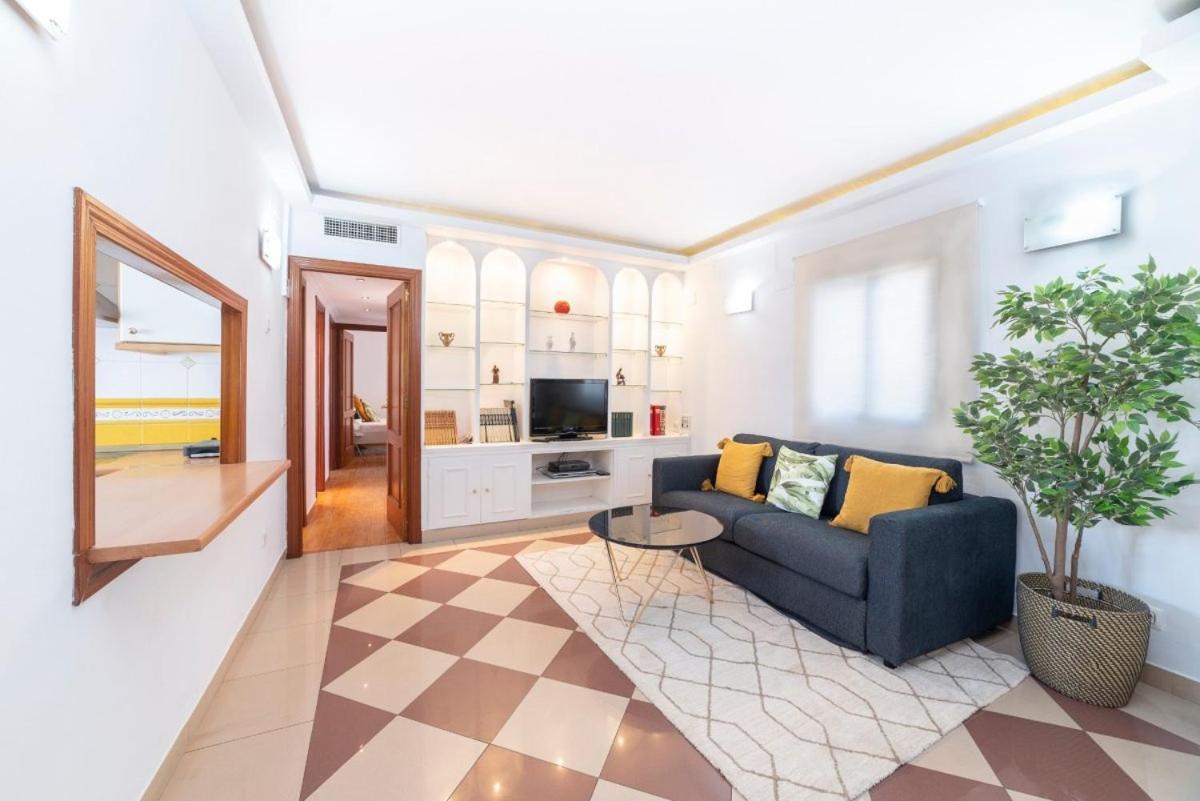 Alterhome Las Setas Sevilla Exteriör bild