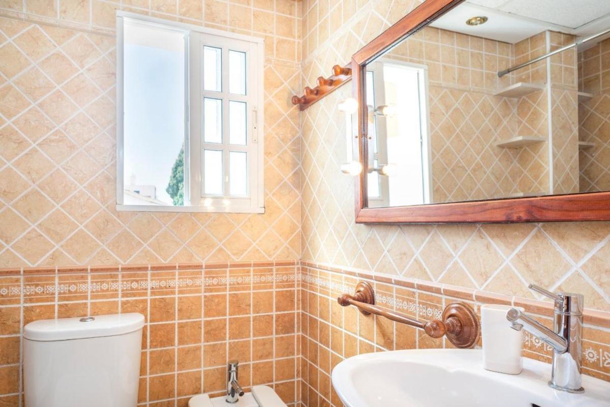 Alterhome Las Setas Sevilla Exteriör bild